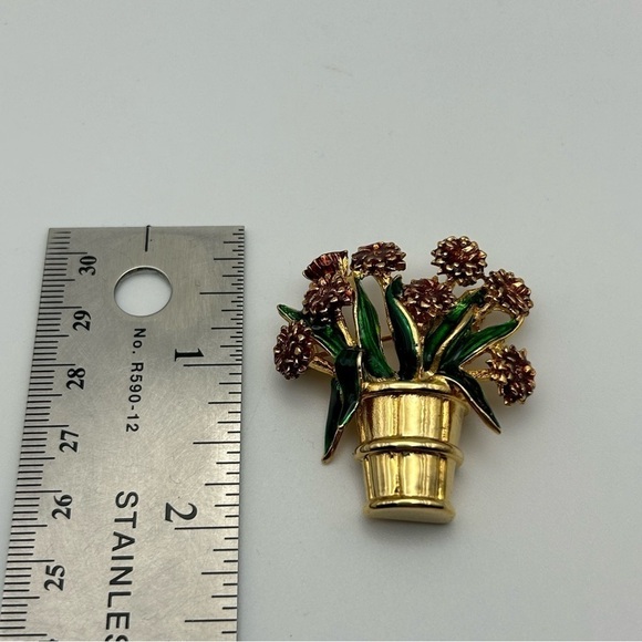 Vintage Planted Enamel Brown Flowers in Gold Tone Pot Brooch Green Thumb - Picture 3 of 5